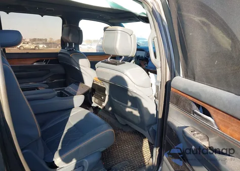 2023 Jeep Grand Wagoneer Series Iii 4X4 z USA, uszkodzony, nr VIN 1C4SJVGP2PS505350